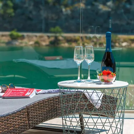 Lu Sea View & ヴィラ