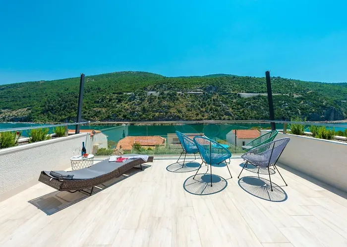 Lu Sea View & Mokošica